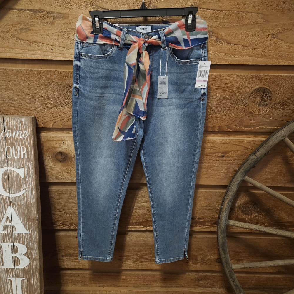 Kensie Stylish Blue Jeans with Colorful Scarf